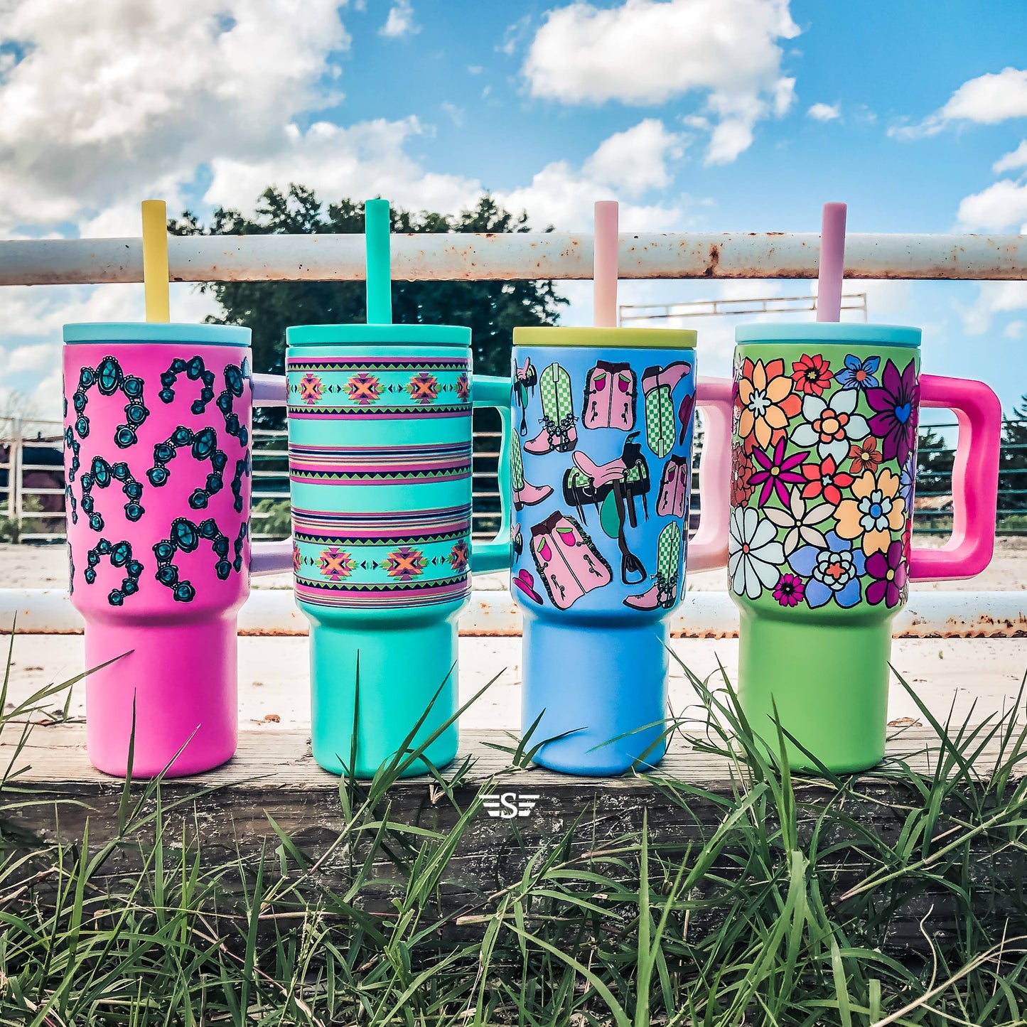 Kids 24oz Western Tumbler: Red Retro Rodeo