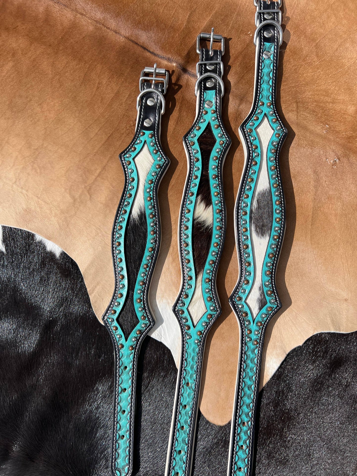 Western Hair On Cowhide Scalloped Turquoise Dog Collar: Small
