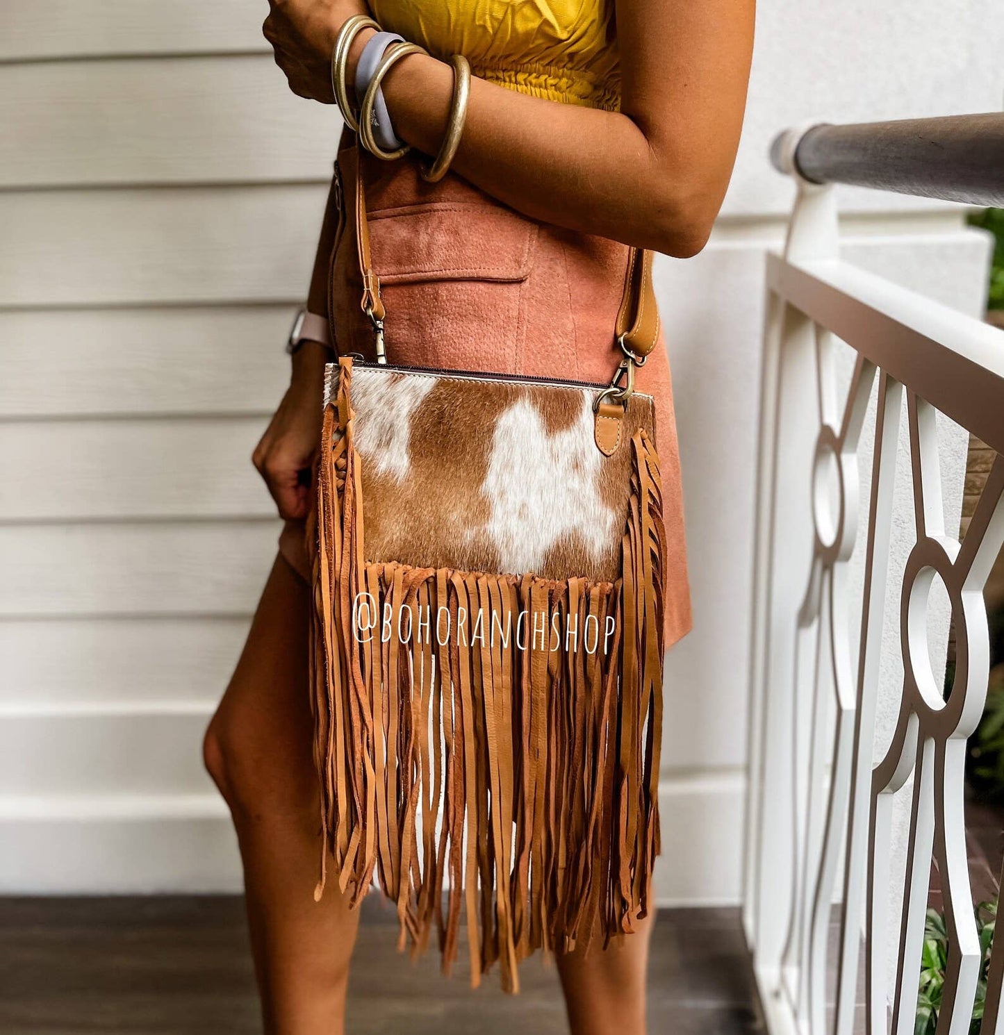 THE JESSE CROSSBODY cowhide fringe tassel purse bag: BROWN LEATHER